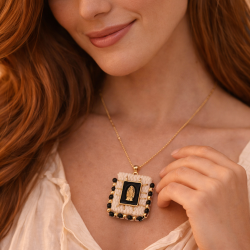 Escapulario Luz de Maria